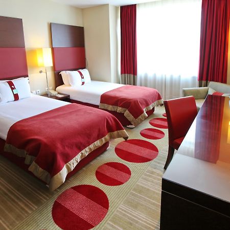 Crowne Plaza Sofia, An Ihg Hotel Dış mekan fotoğraf