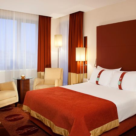 Crowne Plaza Sofia, An Ihg Hotel Dış mekan fotoğraf