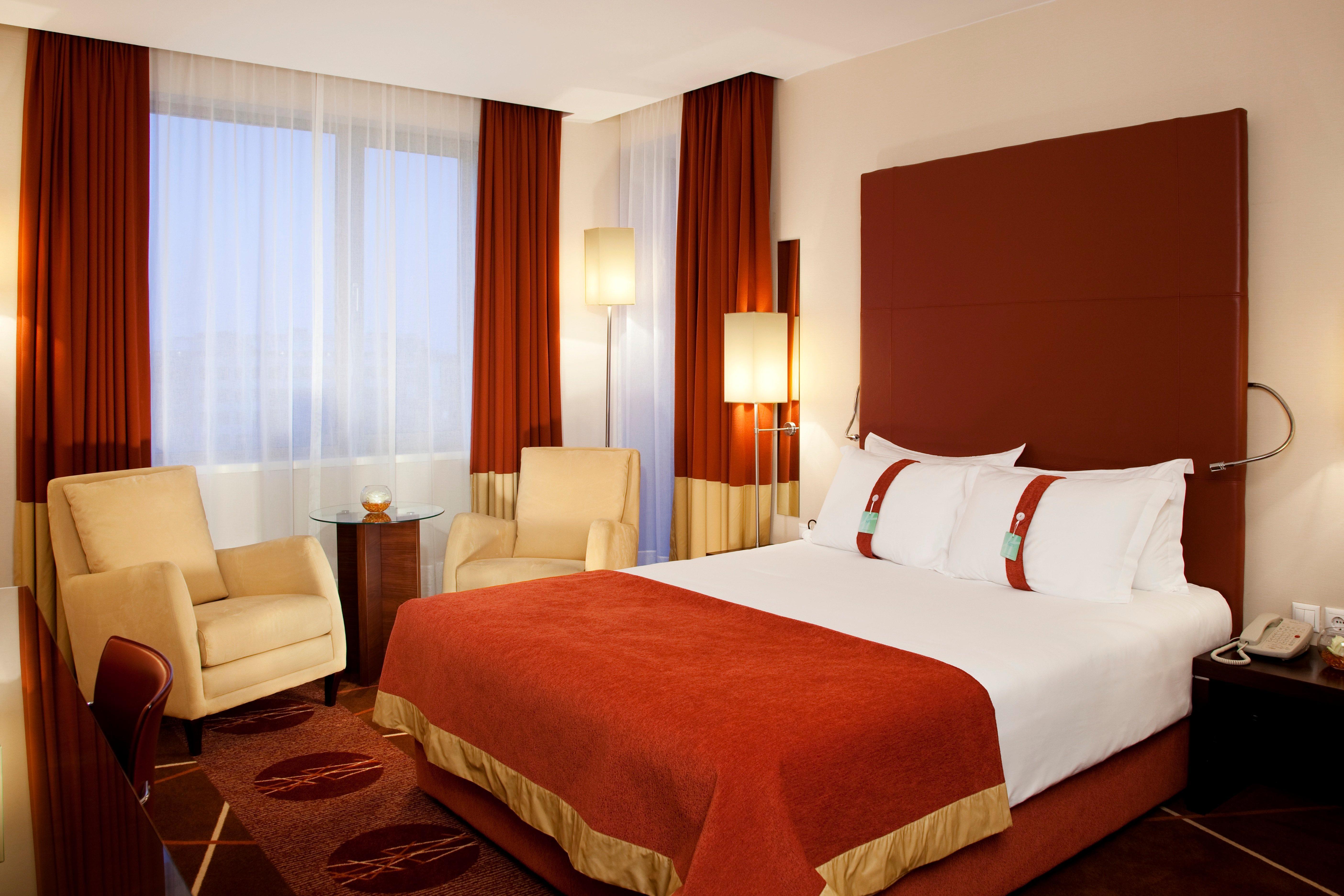 Crowne Plaza Sofia, An Ihg Hotel Dış mekan fotoğraf